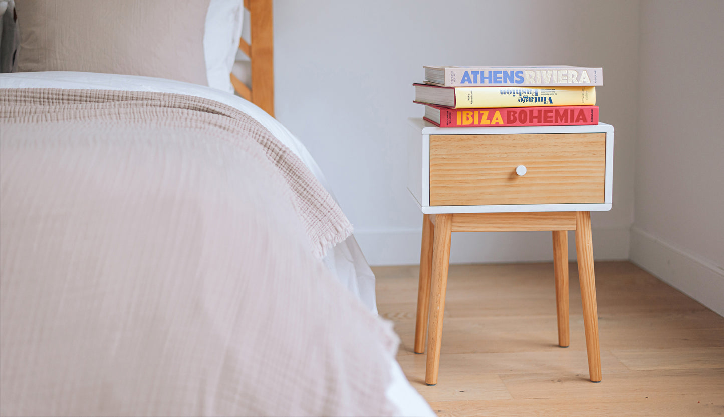 Table de chevet essentielle blanche