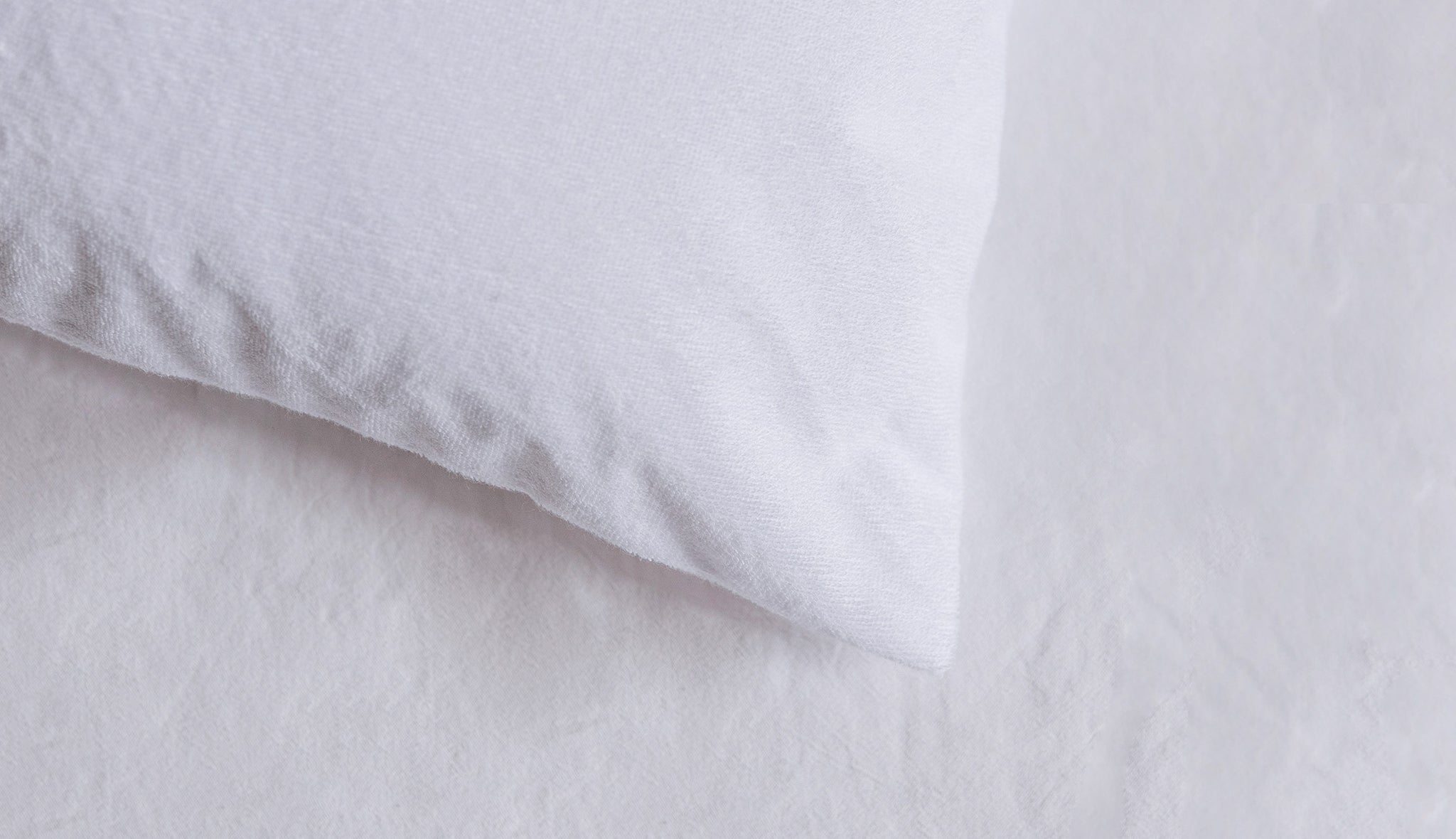 Protège-oreiller imperméable en tissu éponge